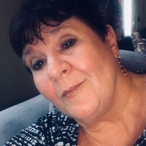 Meet your Posher, Teresa